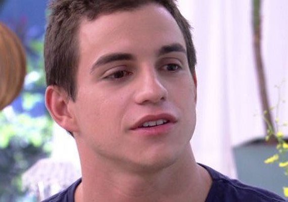 'BBB 17': Após chamar Marcos de 'viado', ex-BBB Manoel nega homofobia
