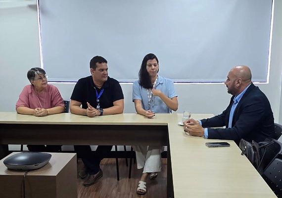 Secom e Sebrae Alagoas alinham estratégia para implantação de incubadora de comunicação