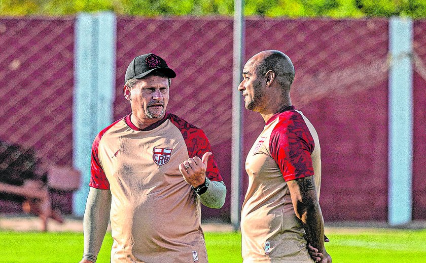 Fábio Matias tem grande desafio no comando do CRB