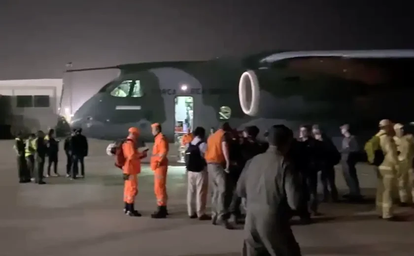 Brasil envia terceiro avião com ajuda humanitária à Venezuela