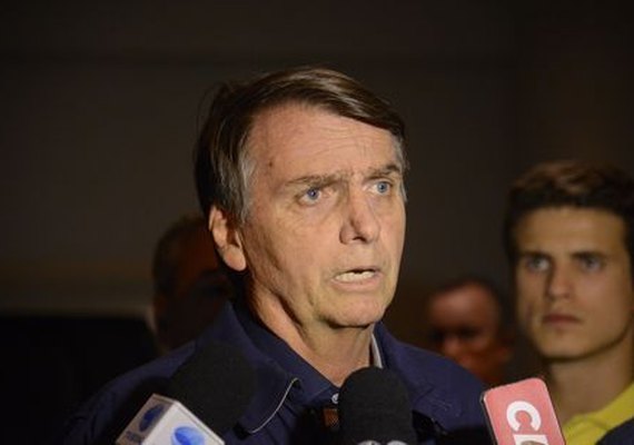 Jair Bolsonaro irá a Brasília na próxima terça-feira