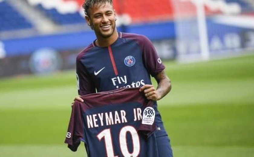 Barcelona cobra de Neymar indenização de 8,5 milhões de euros por ida ao PSG
