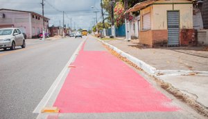 Maceioenses ganham nova faixa exclusiva para bicicletas entre as avenidas Fernandes Lima e Menino Marcelo