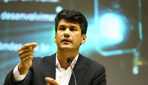 BNDES anuncia R$ 2 bilhões de crédito para área da saúde