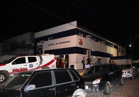 Ônibus é assaltado no bairro do Bom Parto e adolescente de 17 anos é apreendido