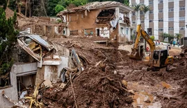Sobe para 72 o número de mortos nas chuvas em Minas Gerais