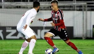 Bragantino fica no empate com o Botafogo e mantém a liderança da Série B