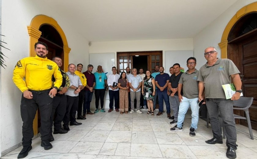 Semtur Maceió debate atendimento aos turistas de cruzeiros em reunião intersetorial