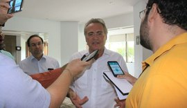 Renan Calheiros critica Michel Temer pela reforma da Previdência