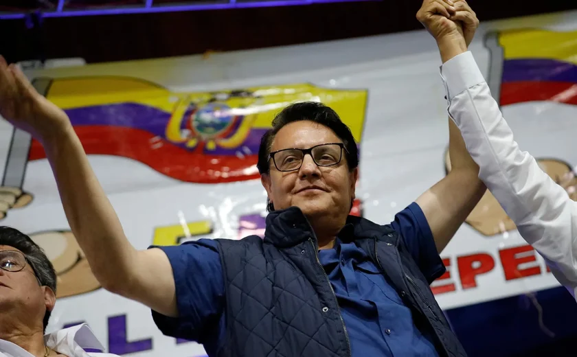 Candidato à presidência do Equador Fernando Villavicencio é assassinado a tiros em Quito
