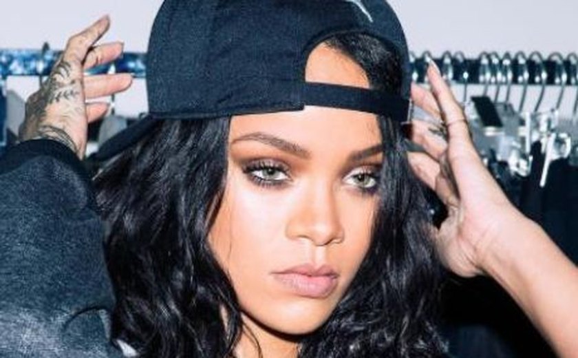 Rihanna gasta parte de sua fortuna em nova mansão