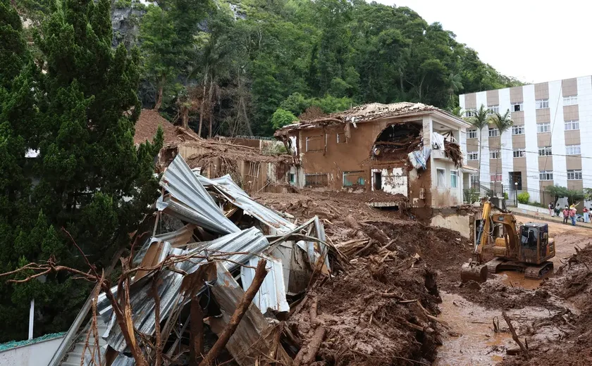 Lula sobrevoa neste sábado áreas afetadas pelas chuvas em Minas Gerais