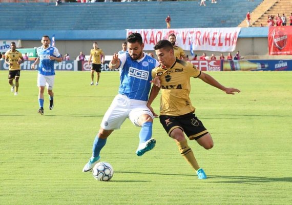 Vila Nova passa pelo São Bento e retorna ao G4 da Série B