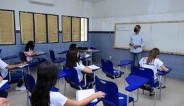 Em Alagoas, nenhum município paga o novo piso aos professores
