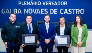 Câmara reconhece serviços prestados a Maceió por Moacir Teófilo e Lívio Lima