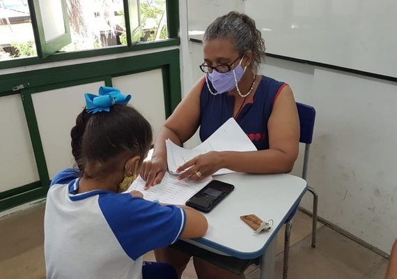 Prova de fluência em leitura avalia nível de compreensão textual de alunos da rede municipal