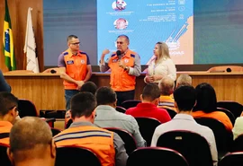 AMA e Defesa Civil reúnem coordenadores municipais para apresentar sistemas inteligentes de monitoramento