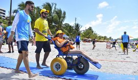 Dia de Luta da Pessoa com Deficiência é comemorado na orla