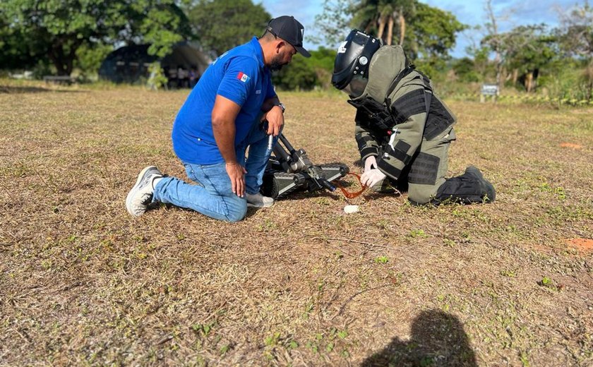 Polícia Científica participa de instrução de técnicas periciais com o uso de artefatos explosivos