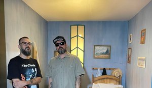 Caeeki e Carlos PXT se apresentarão na exposição “Van Gogh Live 8K”