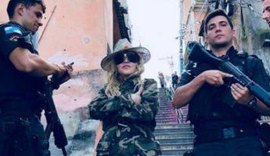 Em dia de tiroteio, Madonna é vista circulando no Morro da Providência