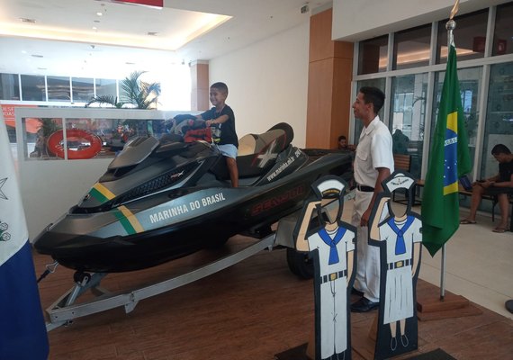 Exposição “Viagem ao Oceano” atrai dezenas de pessoas nos dias de visitação