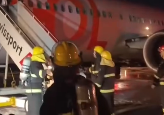 Avião colide com carro em pista do Aeroporto do Galeão