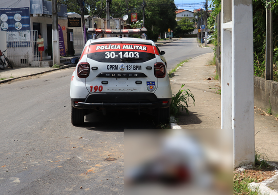 Motociclista morre após perder controle da moto e bater em poste na Serraria