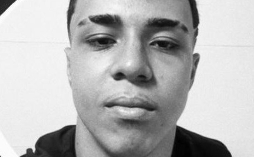 Adolescente de 17 anos morre após mal súbito dentro de escola em Palmeira dos Índios