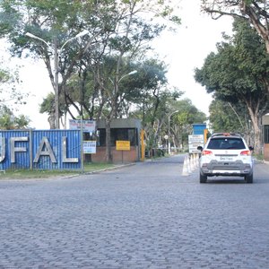 Ufal ganha destaque nacional ao avançar em ranking internacional das melhores universidades