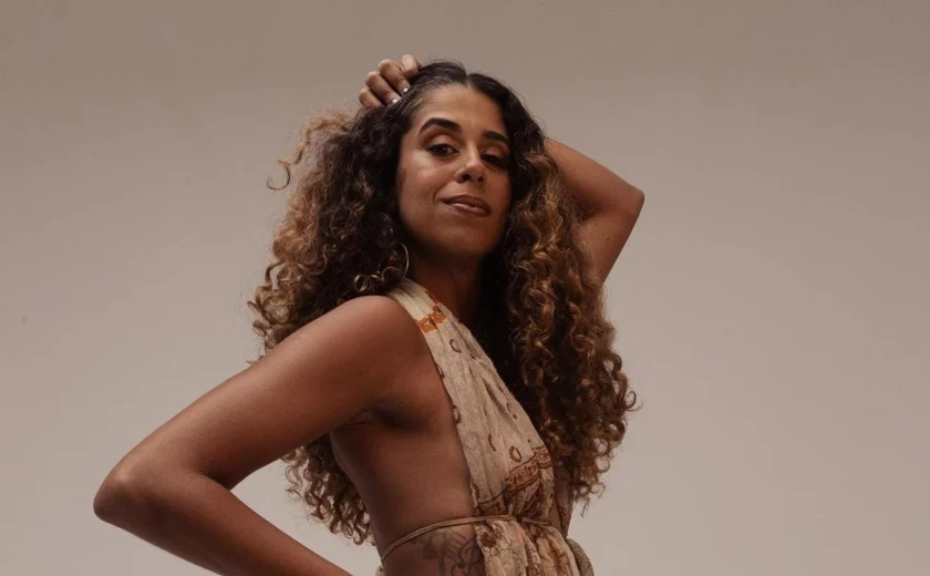 Llari apresenta show de reggae gratuito em Maceió