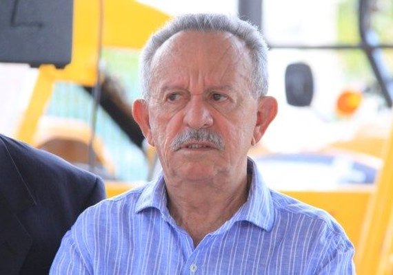 Benedito de Lira defende candidatura de Rui Palmeira contra Renan Filho
