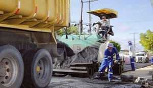 Governador autoriza construção de escola e pavimentação de vias em Jequiá nesta sexta