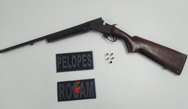 PM prende dois homens e apreende arma em Arapiraca e Santana do Ipanema