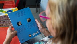 Profissionais da educação municipal compartilham suas trajetórias com a escrita