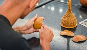 Secult promove oficina cultural gratuita de instrumento de percussão alagoano