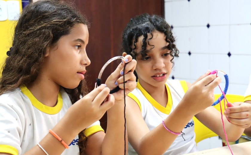 Arte na escola: alunos do Sesc Jaraguá recebem cursos de artes cênicas e visuais