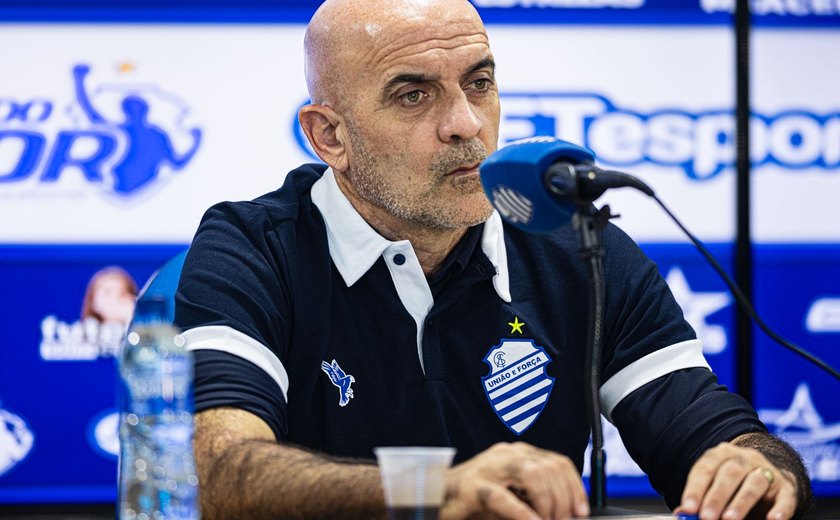 Técnico do CSA vai avaliar nomes anunciados pelo clube para 2026