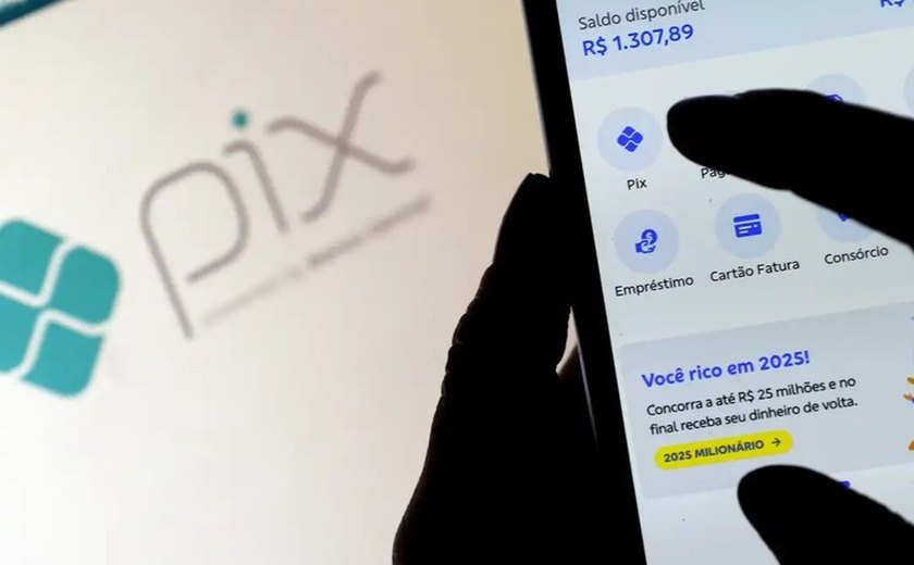 Fazer Pix para desconhecidos pode colocar seu nome em investigações criminais