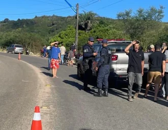 Duas mulheres morrem e dois homens ficam feridos em sequência de acidentes na AL-145, em Mata Grande