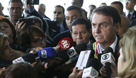 Presidente diz que governo estuda reduzir impostos de empresas