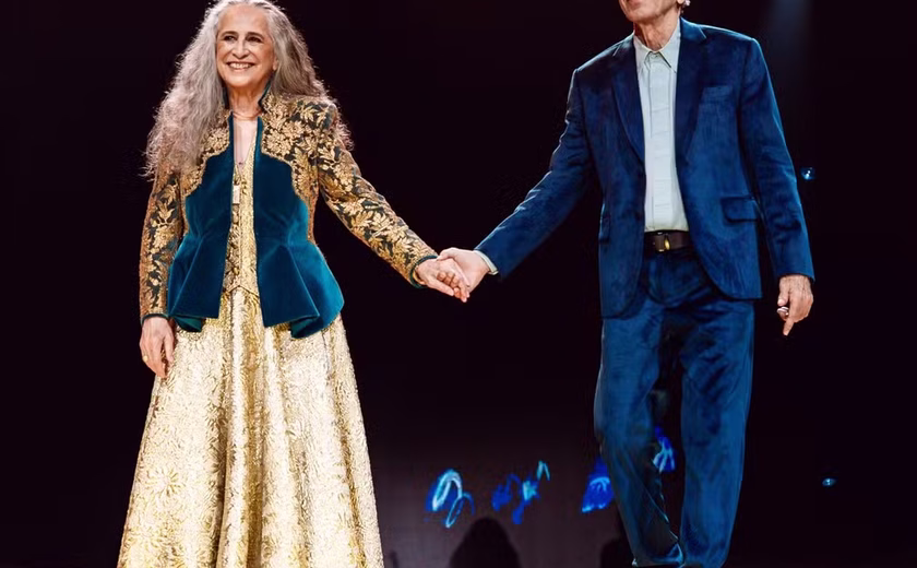 Caetano e Bethânia se surpreendem com vitória no Grammy: 'Nem sabia que horas'