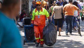 Cerca de 70 mil pessoas visitaram os cemitérios de Maceió