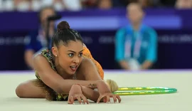 Babi Domingos fica em 10º na final individual da ginástica artística