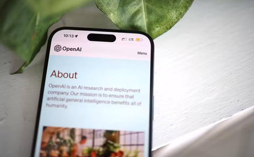 Após cancelar IA por segurança, OpenAI anuncia novas ferramentas