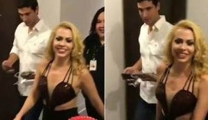 Tchau, Chimbinha! Joelma é flagrada com novo namorado