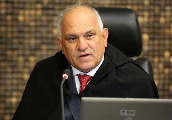 Justiça mantém posse de Léo na Câmara de Arapiraca