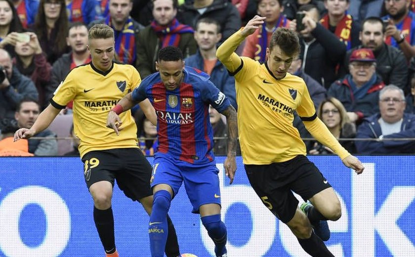 Barça joga só com Neymar do trio MSN e fica no zero contra o Málaga