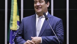 Severino Pessoa defende que planos de saúde cubram tratamento com quimio oral em casa