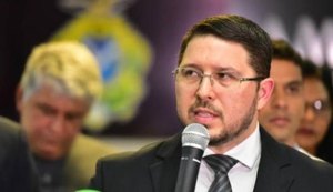 Carlos Almeida tem gabinete arrombado na sede do Governo do AM